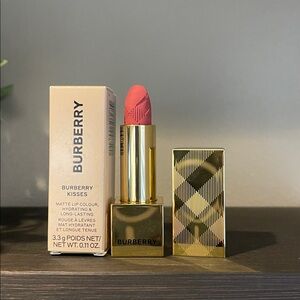 Burberry Kisses Matte Lipstick in Deep Peach  Beautiful Gold Magnetic Case